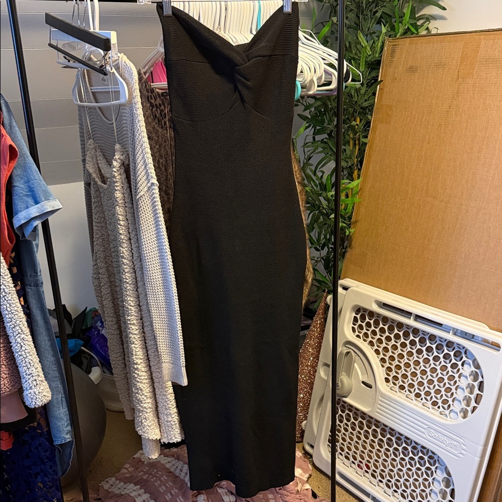 Elegant Black Dress